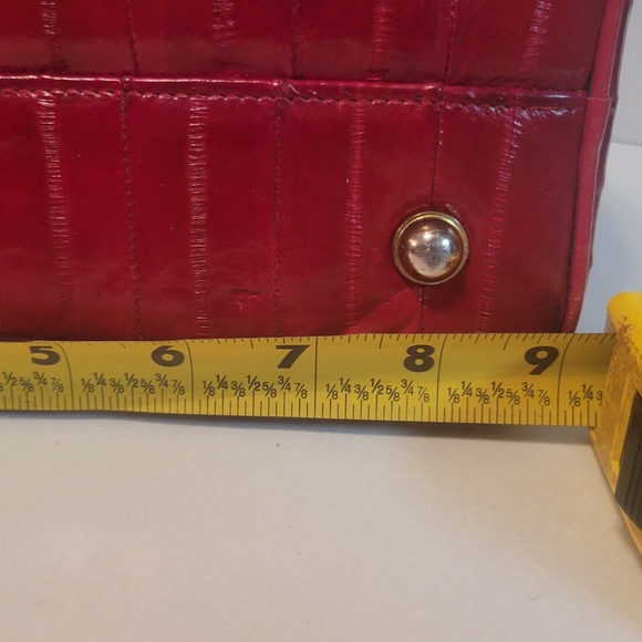 Genuine Eel Skin Small Duffel Bag Red Cherry - Picture 8 of 12